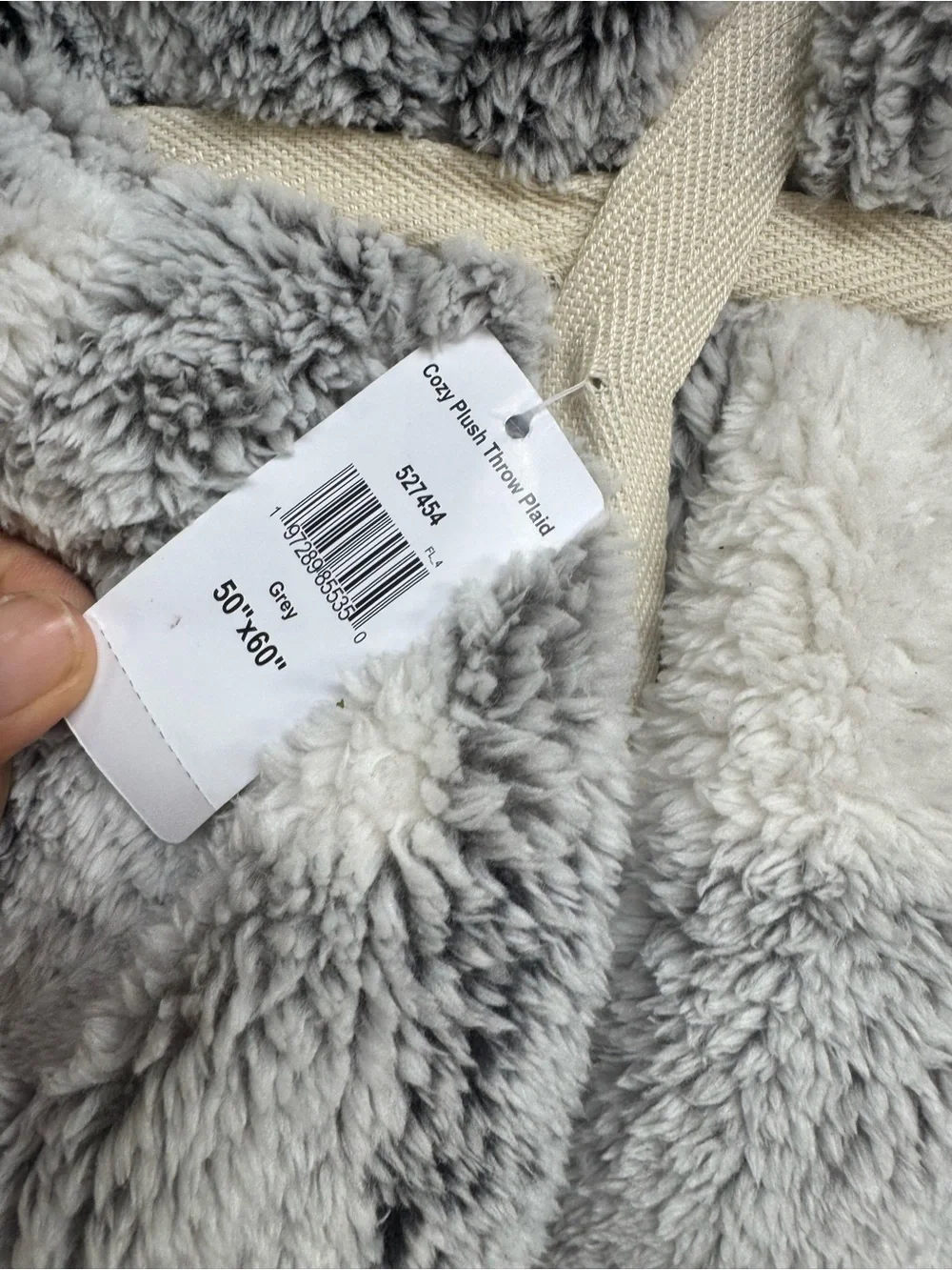L.L. Bean Cozy Plush Throw Soft Gray and White NWT